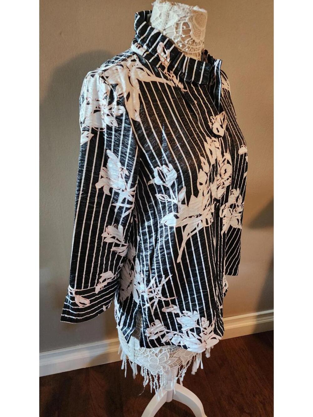NWT Multiples Black White Pink Floral Blouse Top XS Sheer Shimmer Button Front
